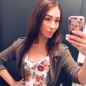 Meet your Posher, Kara